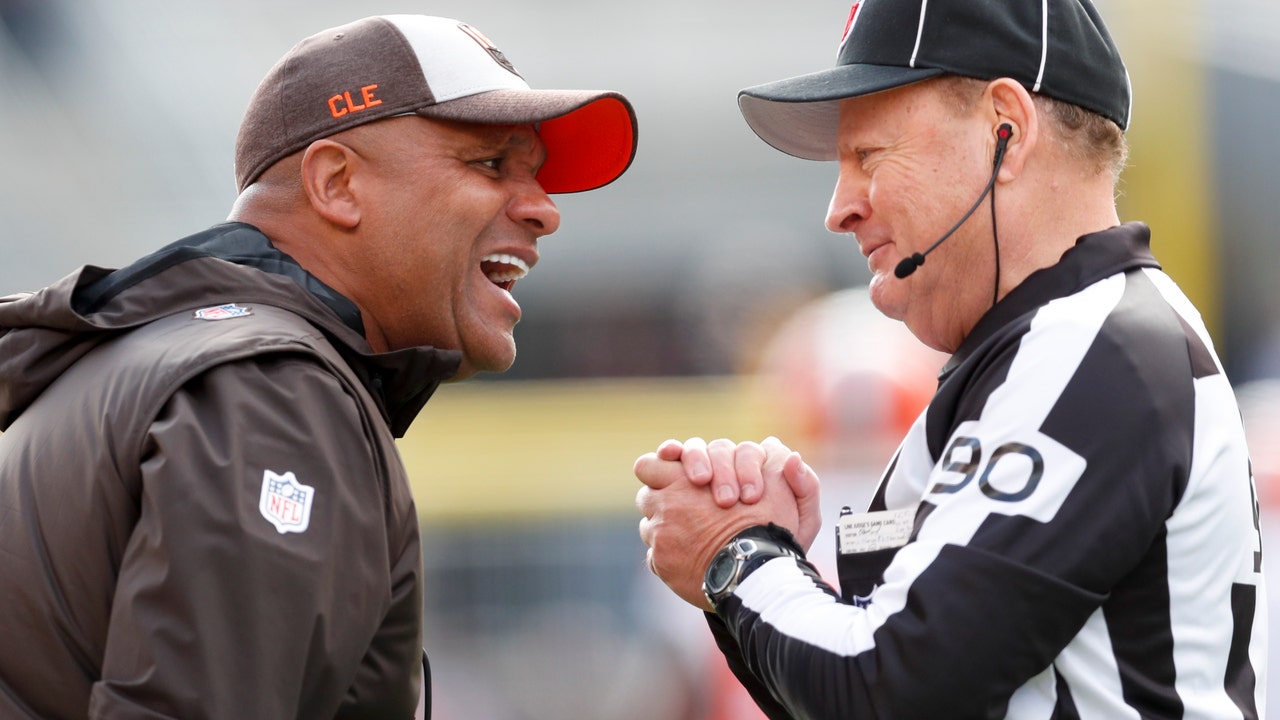 AP source: Browns fire Hue Jackson in third losing season